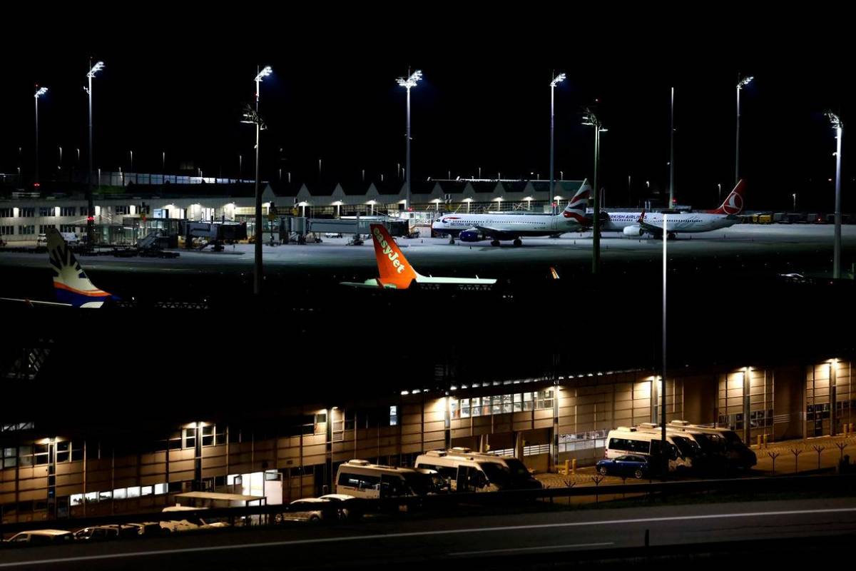 Flights resume at Munich airport after second drone scare