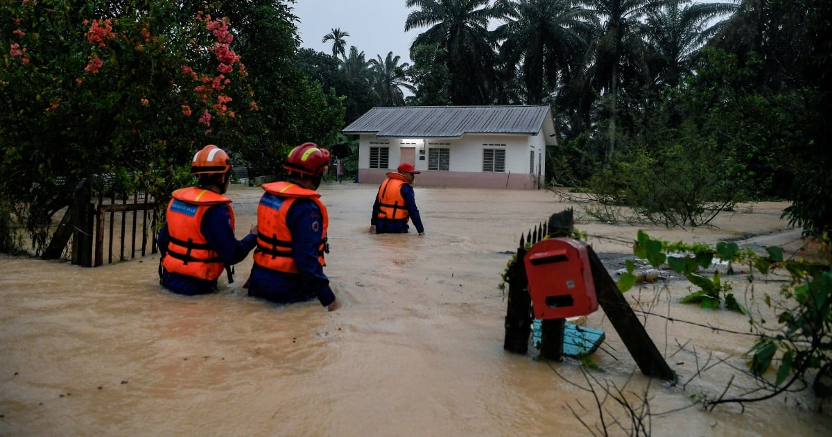 Floods persist in seven Kedah districts, but situation improving