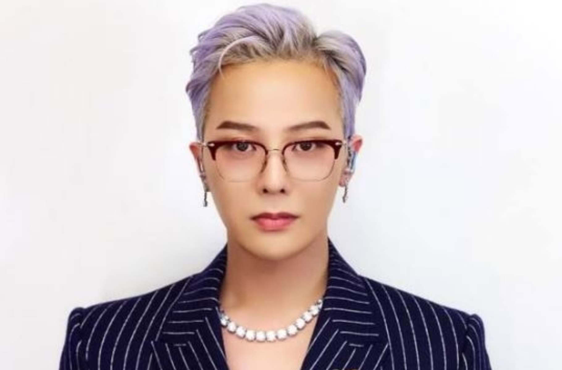 G-Dragon lakar sejarah, dipilih sebagai penerima termuda pingat jasa negara Korea Selatan