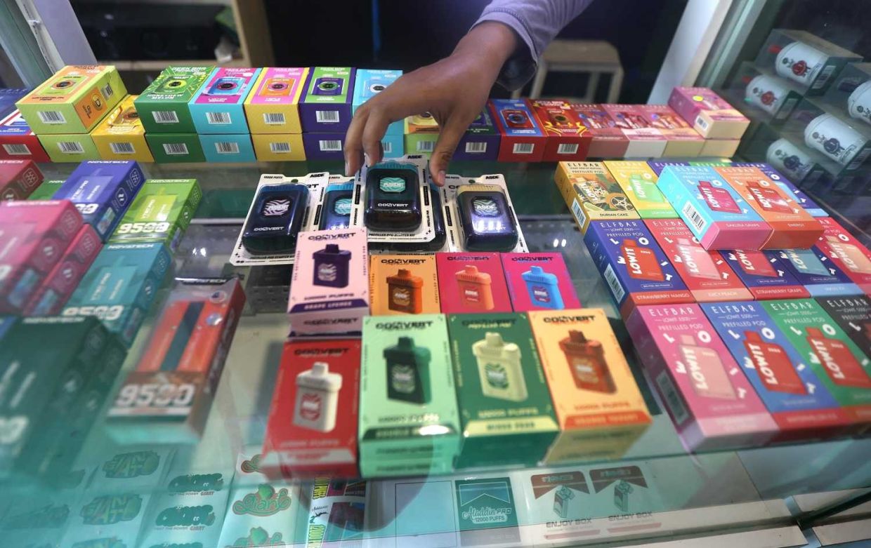 GOF busts smuggling of vapes worth RM1.49mil in Rantau Panjang