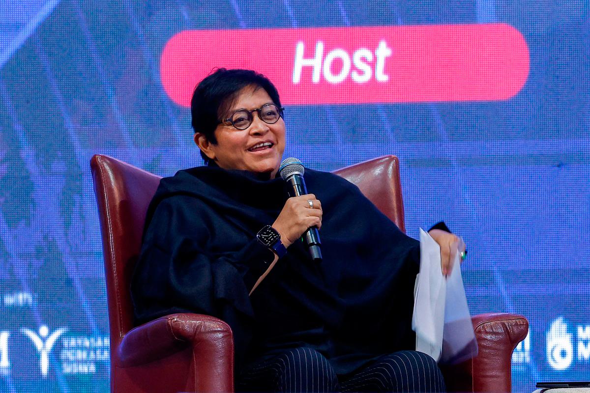 Government considers separate anti-bullying laws for children and adults