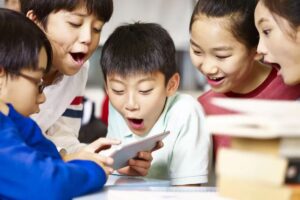 children mobile games smartphone ban