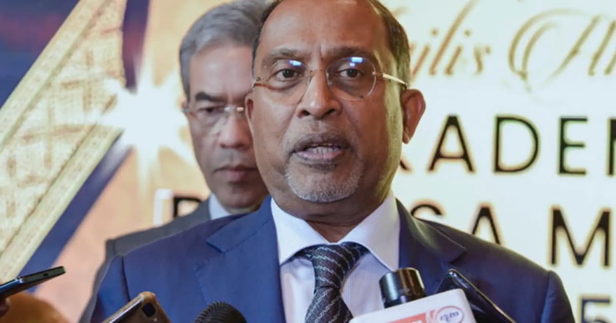 Govt reviewing PTPTN loan exemption criteria for first-class graduates