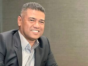 He ought to return, says Fahmi on Muhyiddin’s wanted son-in-law