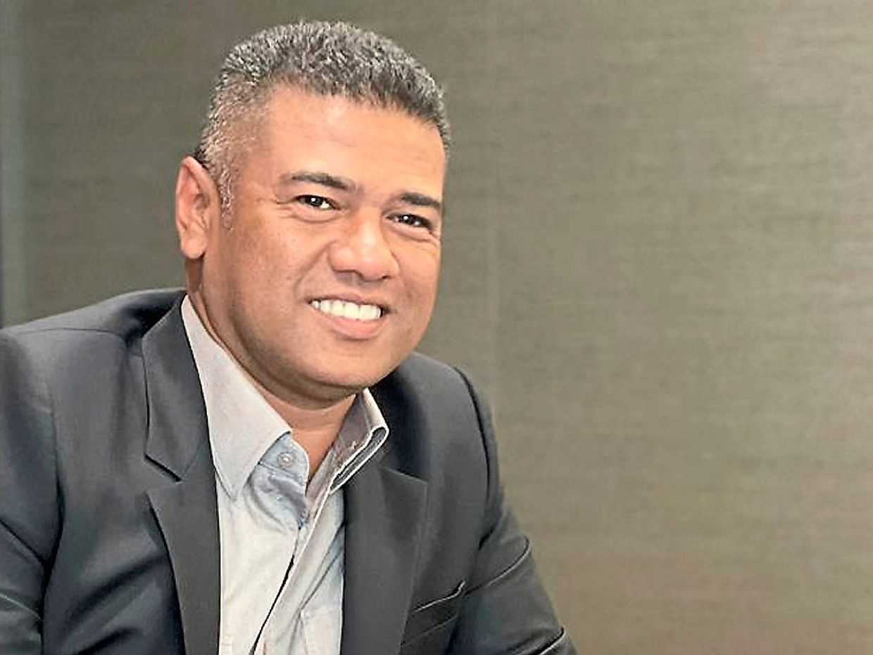 He ought to return, says Fahmi on Muhyiddin’s wanted son-in-law