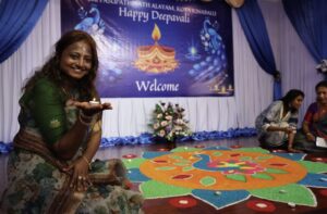 Hindus nationwide celebrate Deepavali with prayers, tradition and festive joy