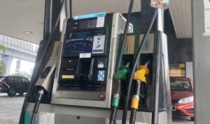 How to check transaction history for RON95 petrol
