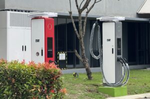 Huawei's Liquid Cooled Ultra-Fast DC Charger spotted at KL Sentral