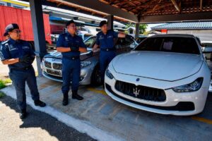 Kastam Kelantan rampas 47 kenderaan mewah tidak bercukai RM6.2 juta