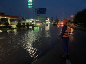 Kawasan rendah dinaiki air, APM Kuala Krai pantau situasi terkini