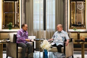 King grants audience to PM Anwar, briefed on 47th Asean Summit outcomes