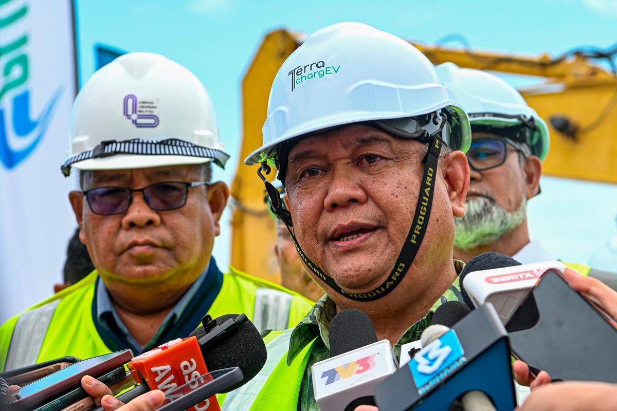 Kos pembersihan bangunan rosak akibat ribut di Telok Panglima Garang RM1.9 juta