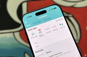 Kummute now offers CB Taxi. Licensed cross-border taxi service between Malaysia and Singapore