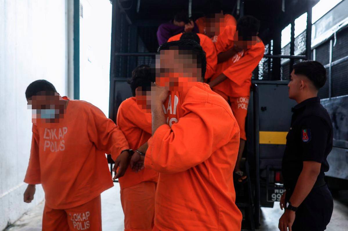 Lapan suspek termasuk wanita disambung reman kes culik Pasir Puteh