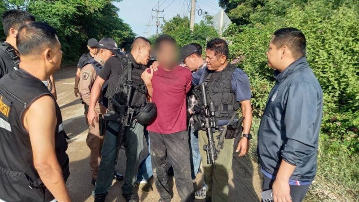 Lelaki tembak bekas teman wanita kerana cemburu