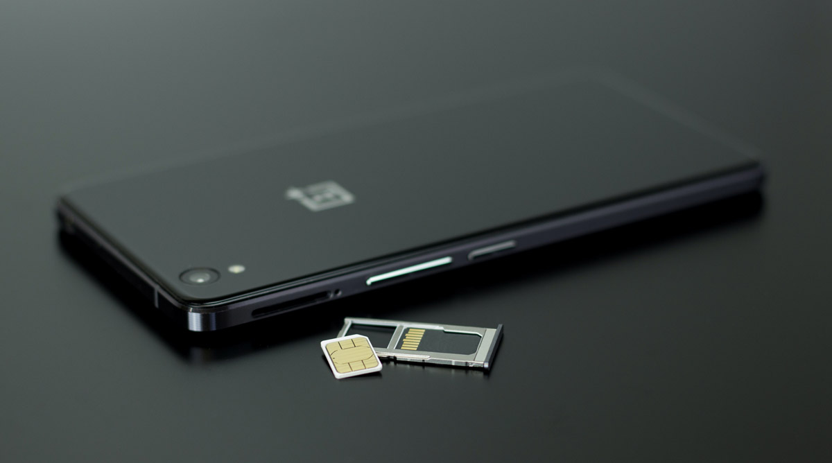 MCMC compounds telcos sim 1