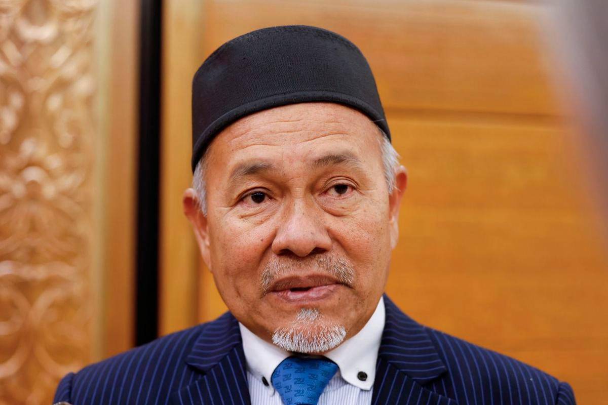 MPs call for clearer Carbon Tax framework and welfare system overhaul