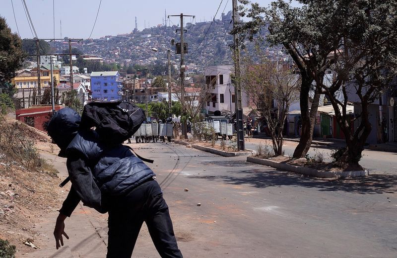 Madagascar protesters demand president's resignation in fifth day of rallies