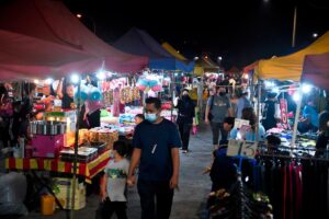 Malaysian pasar malam losing funfare, culture, says expat