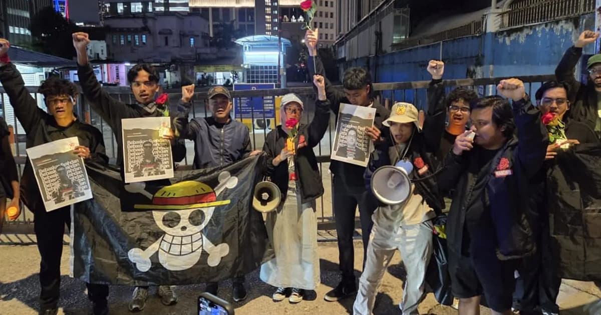 Malaysian students show solidarity with detained Indonesian activists