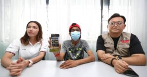 Man seeking job as satay griller tortured by scammers