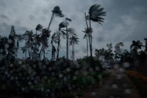 MetMalaysia issues tropical depression advisory near Philippines