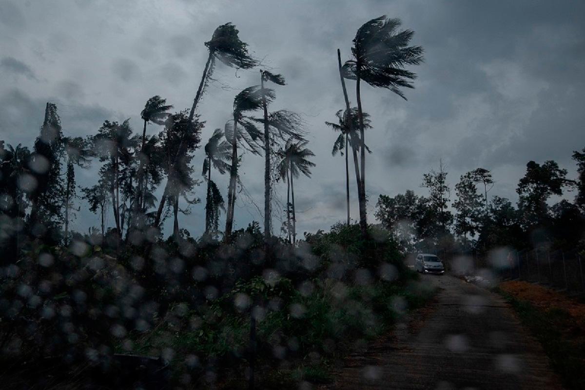 MetMalaysia issues tropical depression advisory near Philippines