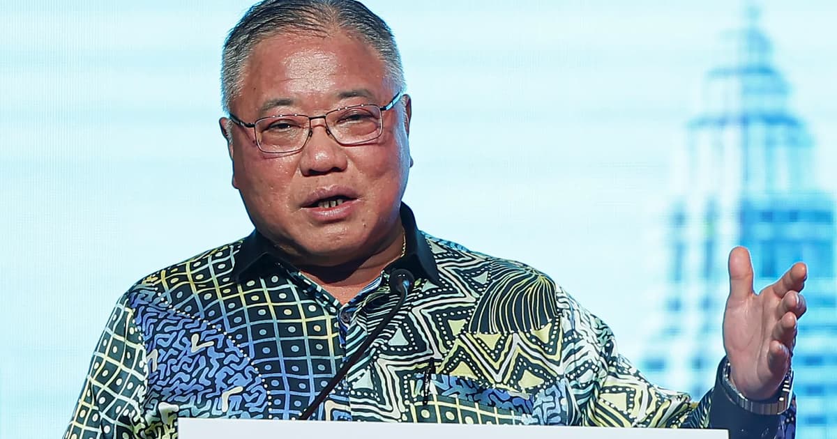 Minister insists industry players ‘took over’ gala dinner from Tourism Malaysia