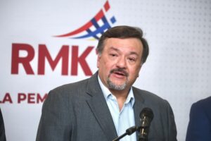 Miskin tegar Malaysia berbaki 7,000 isi rumah