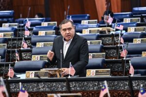 PARLIMEN: 7,228 audit keselamatan kenderaan komersial di seluruh negara