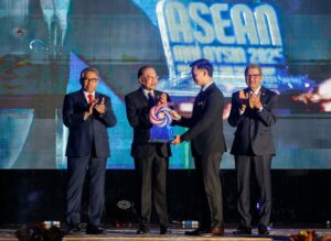 PM menghadap Majlis Raja-Raja persembah kehadiran Trump, Pelan Damai Gaza