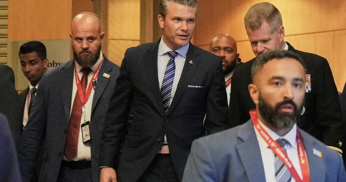 Pentagon chief meets Chinese, Indian defence ministers at Asean summit