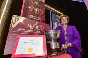 Penyelidik Perak Man Dinobat Tokoh Akademik Negara ke-16