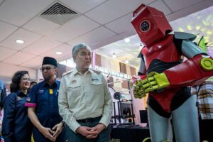 Peruntukan RM7.9 bilion untuk TVET lahirkan tenaga mahir tempatan