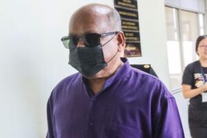 Pesara tentera didakwa salah guna wang syarikat sebanyak RM405,121