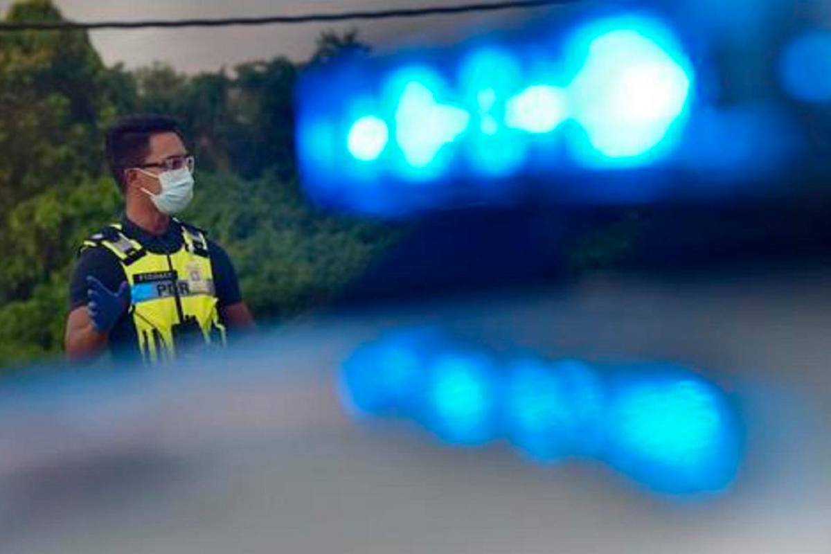 Police seek public help to identify body found in Kapit river