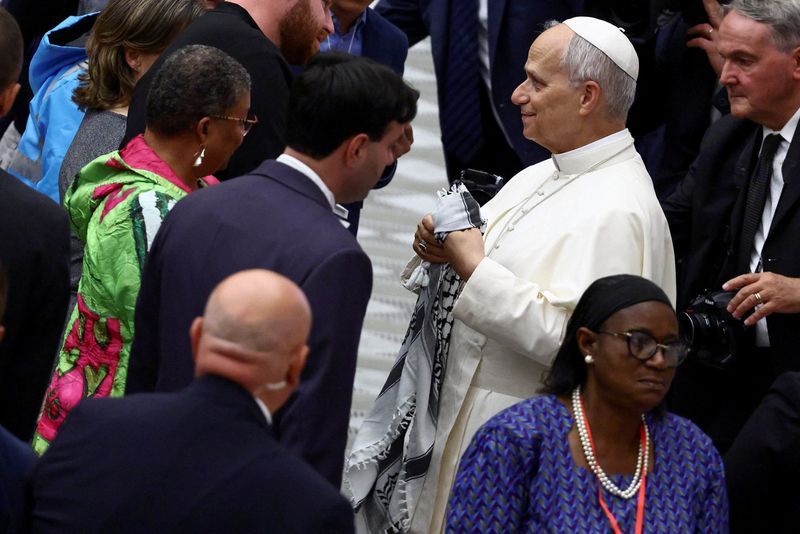 Pope Leo decries 'grave crime' of mistreatment of immigrants