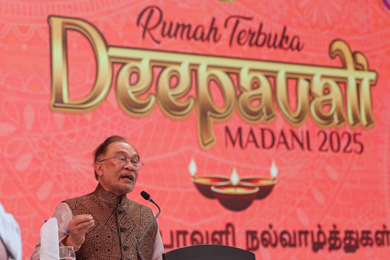 Preserve our politics from right-wing ideologies, PM tells Malaysians