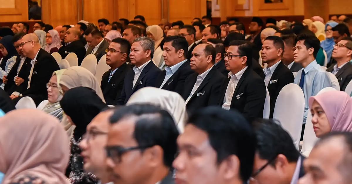 RM500 one-off aid for civil servants Grade 56 and below