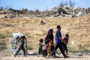 Rakyat Gaza kembali ke rumah tinggal sisa runtuhan