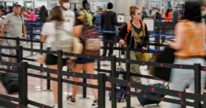 Republicans warn of chaos at US airports as shutdown drags