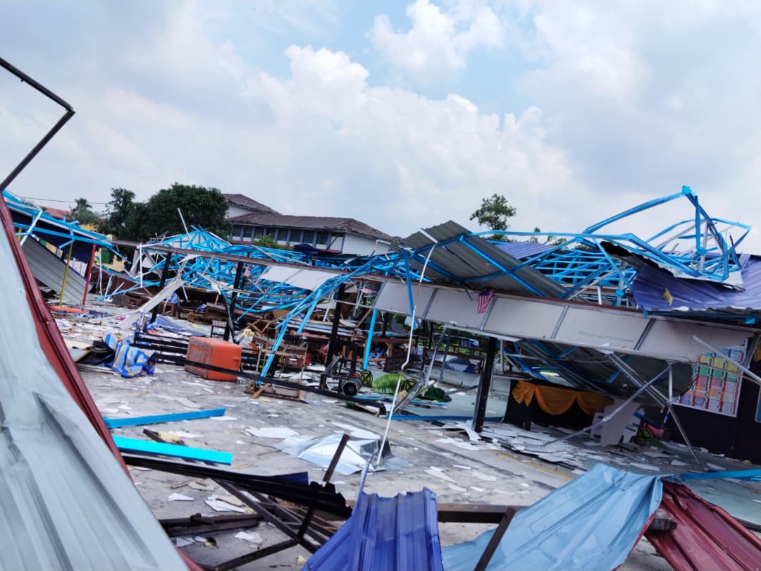 Ribut: Sesi persekolahan 4,000 pelajar di Sijangkang terjejas