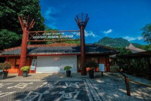 Rumah Etnik Bidayuh di Kampung Budaya Sarawak akan dibina semula