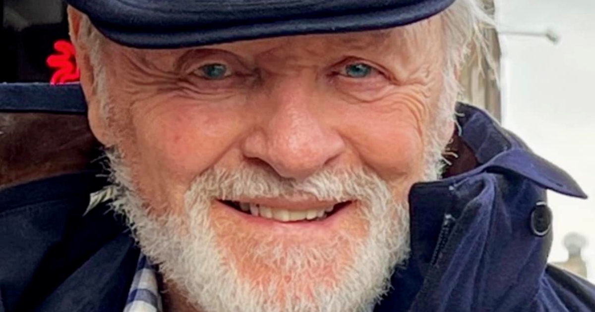#SHOWBIZ: Anthony Hopkins tells estranged daughter to 'get over it'