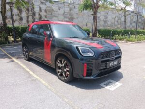 SUV kompak dengan jiwa hot hatch
