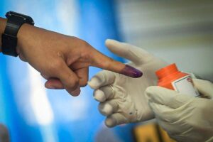 Sabahans urged to choose stability over political experiments