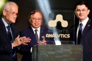 Sarawak urges local analytics firms to support green hydrogen energy