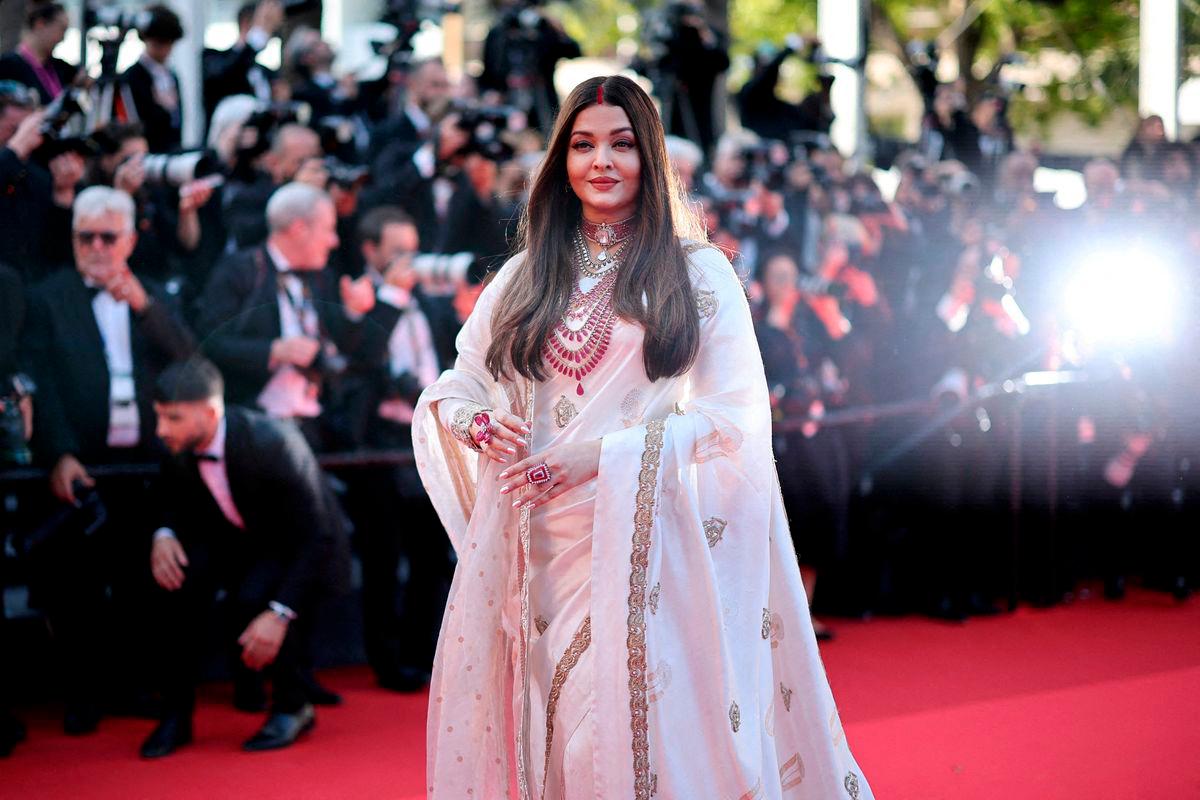 Scores of Bollywood AI videos vanish from YouTube after Reuters story