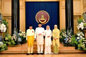 Selangor Raja Muda’s royal solemnisation draws diverse crowds in Klang