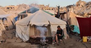 Sick of tents, many displaced Gazans still cut off from home